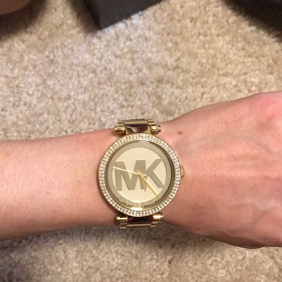 Michael Kors gold watch - Picture 1 of 4